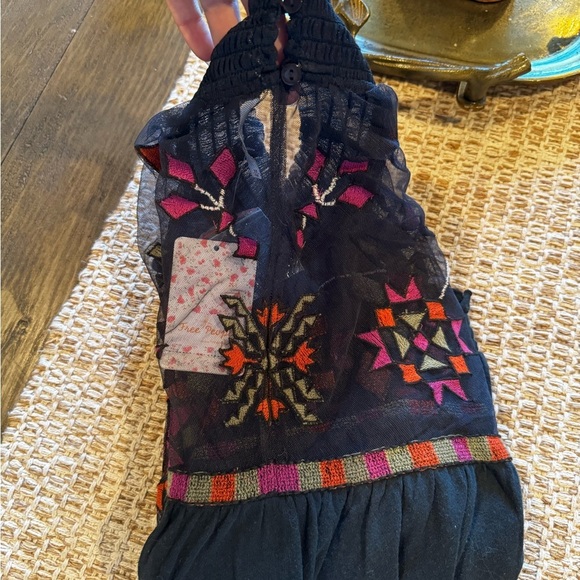 Free People NEW Boho Embroidered High Neck Lace Inset Billowy Sleeve Top M - Picture 7 of 7